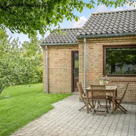 Three-bedroom In Feriehus Ebeltoft