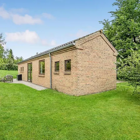 3 Bedroom Pet Friendly Home In Ebeltoft Casa de Férias