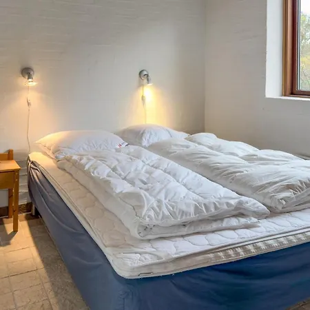 Three-bedroom In Feriehus Ebeltoft
