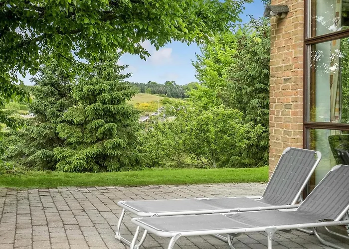 Σπίτι διακοπών Three-bedroom In *